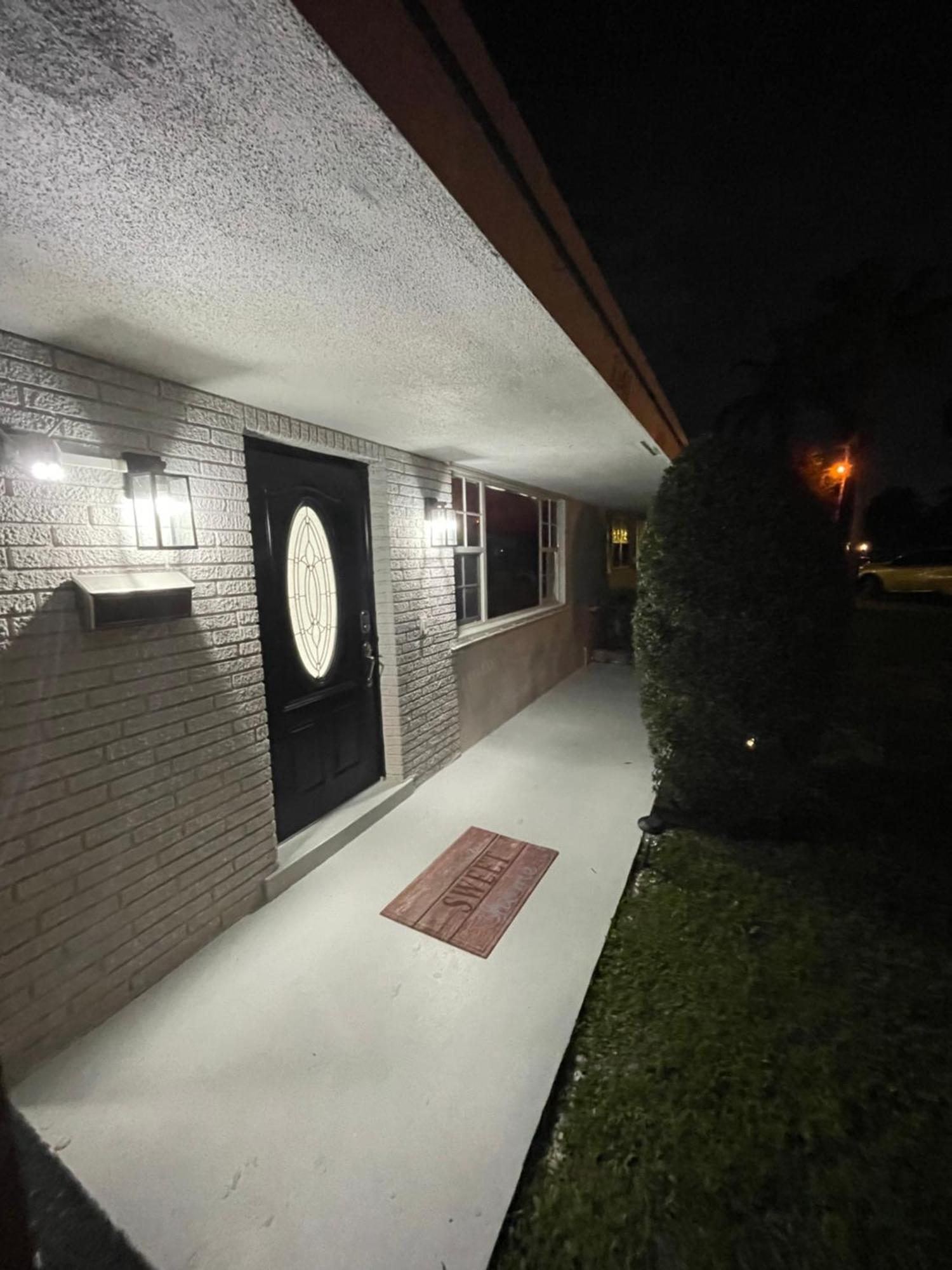 Villa Cozy Comfy House Pembroke Pines Esterno foto