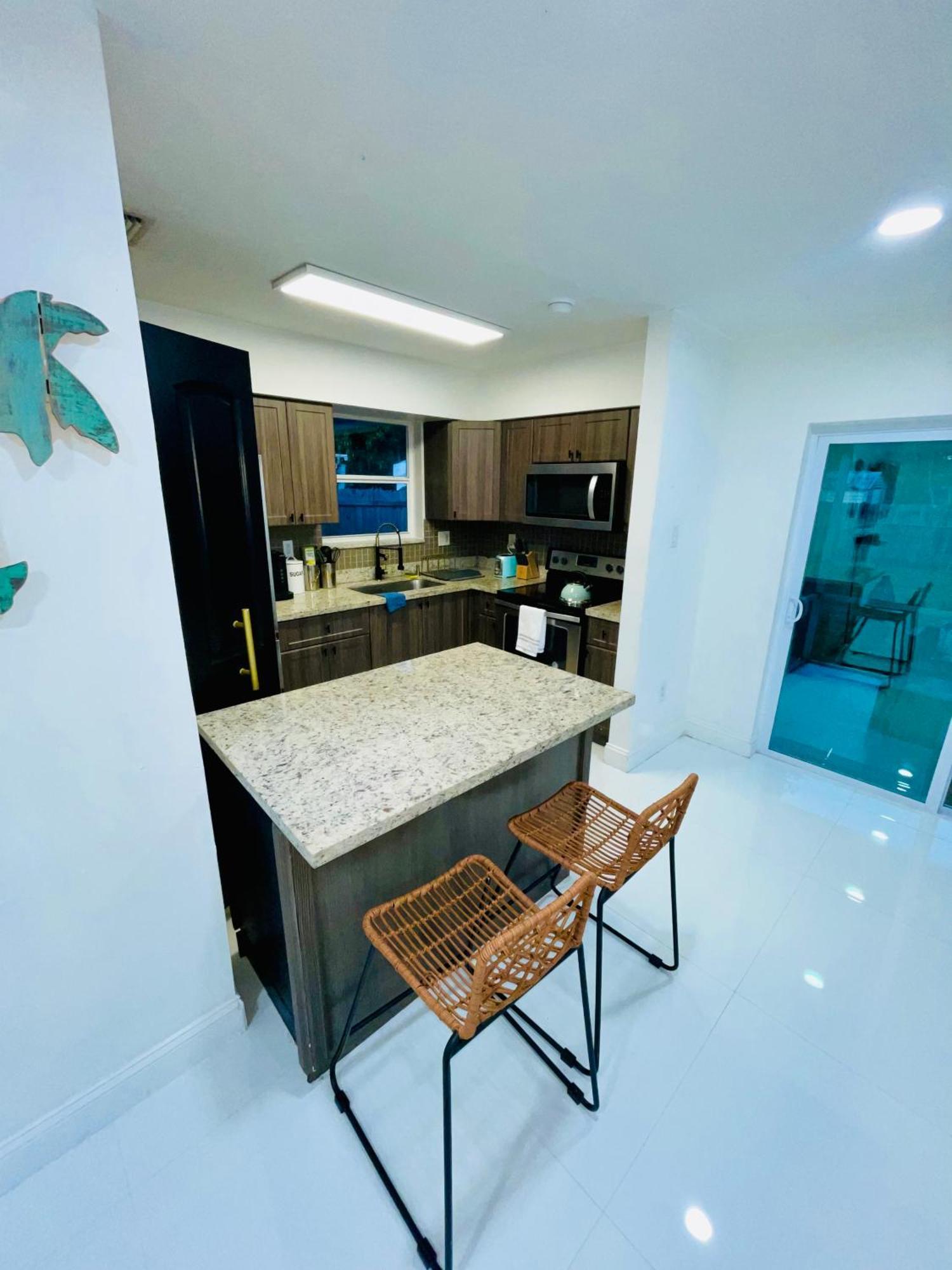 Villa Cozy Comfy House Pembroke Pines Esterno foto