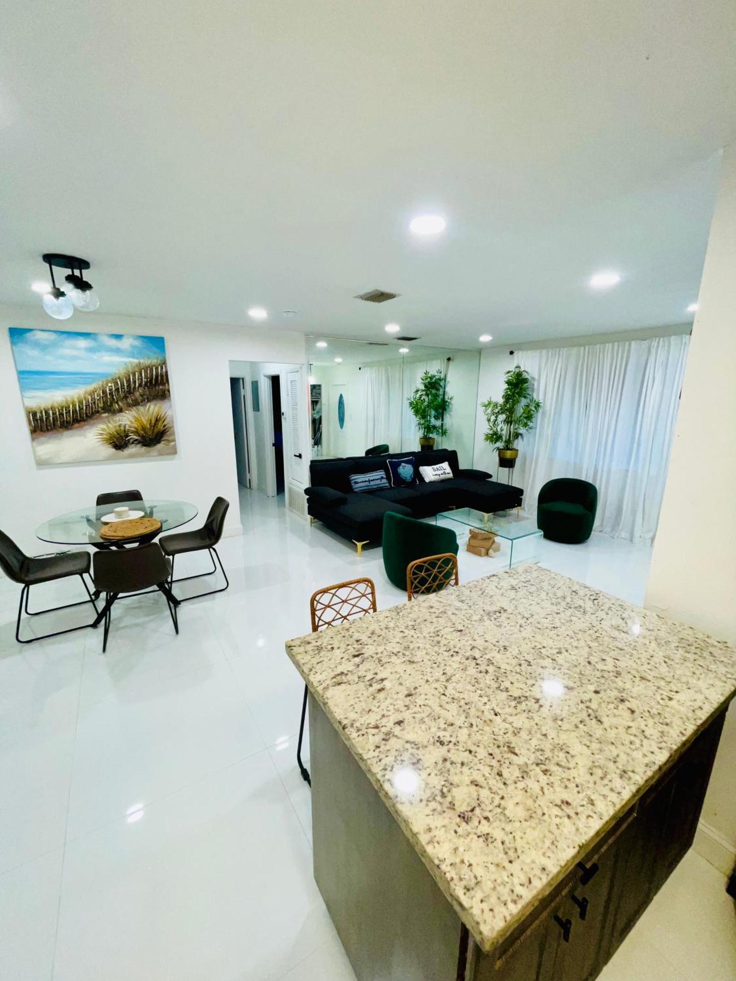 Villa Cozy Comfy House Pembroke Pines Esterno foto
